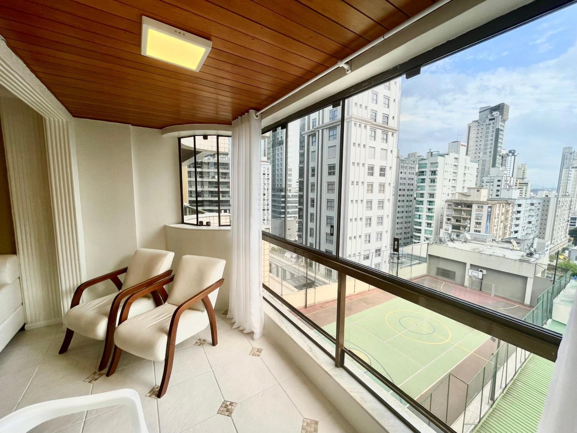 Otima Localizacao Quadra Mar A 50m Da Apartamento