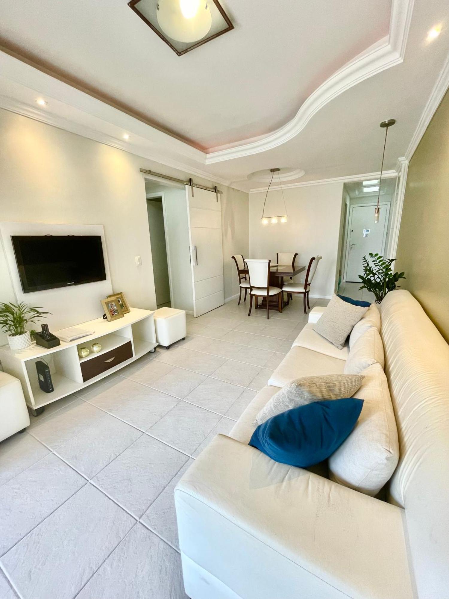 Otima Localizacao Quadra Mar A 50m Da Balneario Camboriu