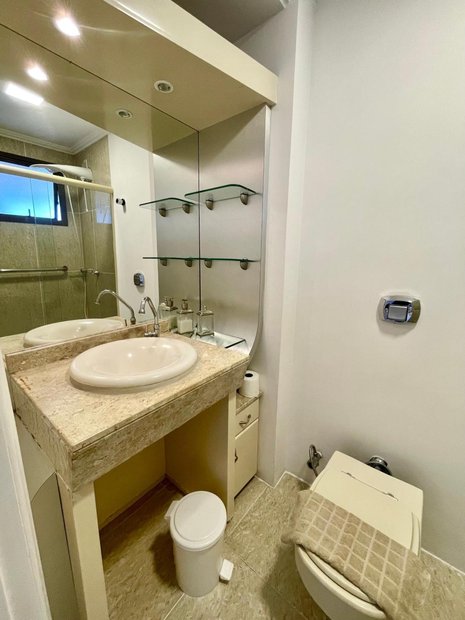 Otima Localizacao Quadra Mar A 50m Da Apartamento *