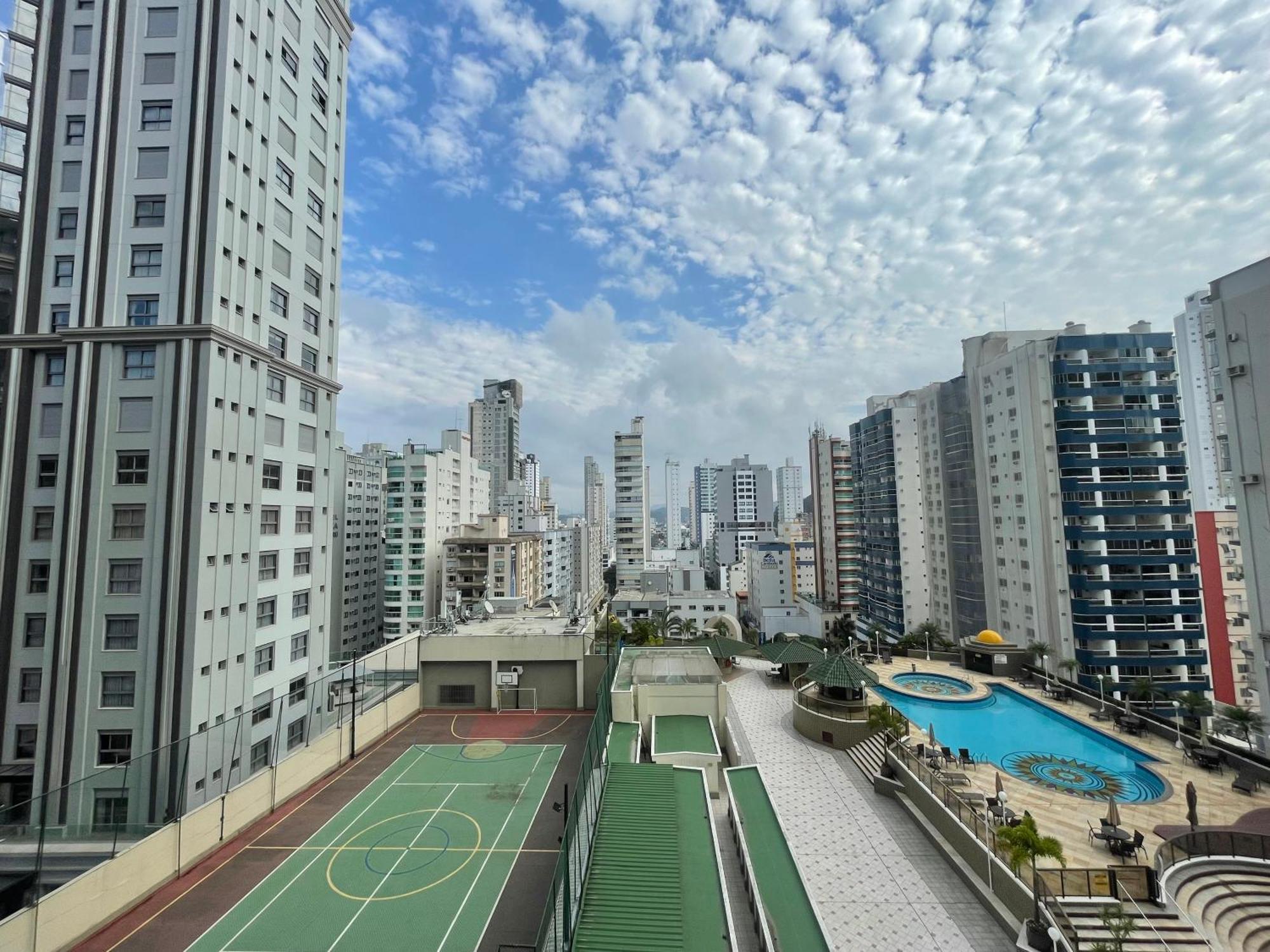 Apartamento Otima Localizacao Quadra Mar A 50m Da *
