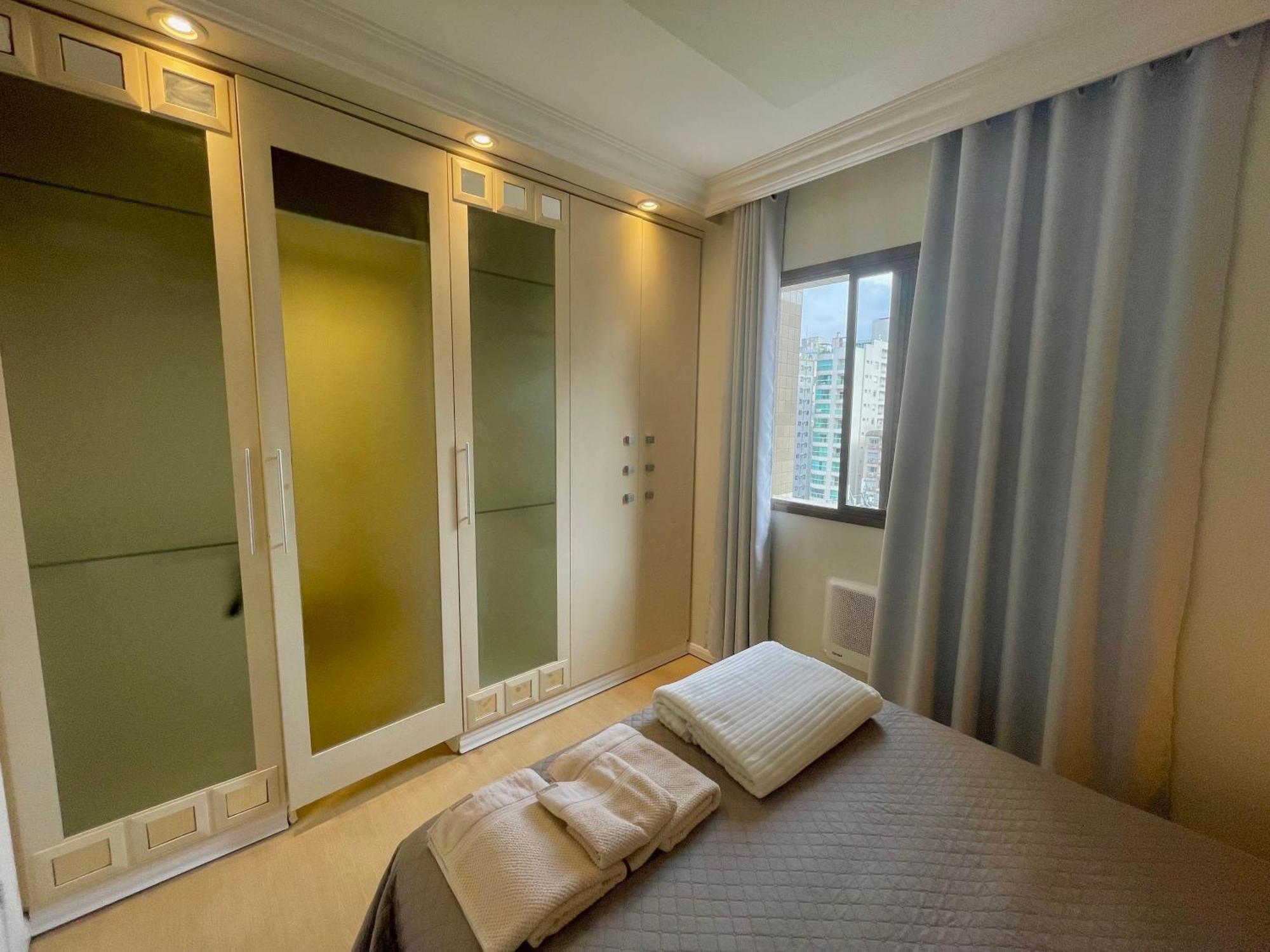 Apartamento Otima Localizacao Quadra Mar A 50m Da Balneario Camboriu