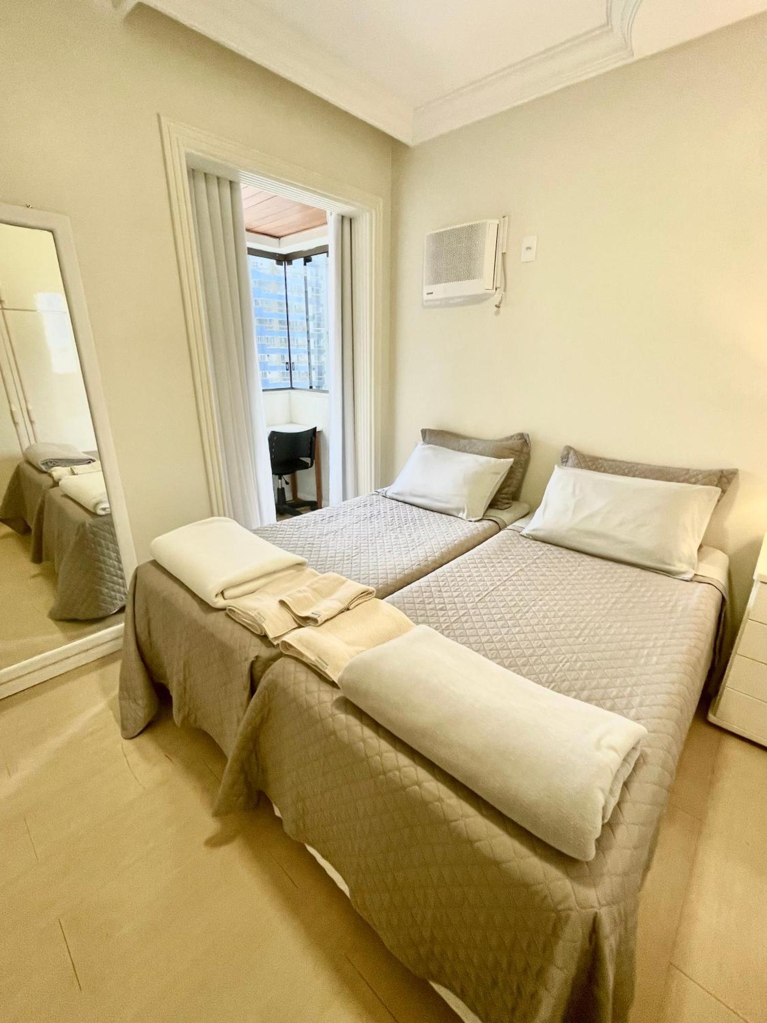 Otima Localizacao Quadra Mar A 50m Da * Balneario Camboriu